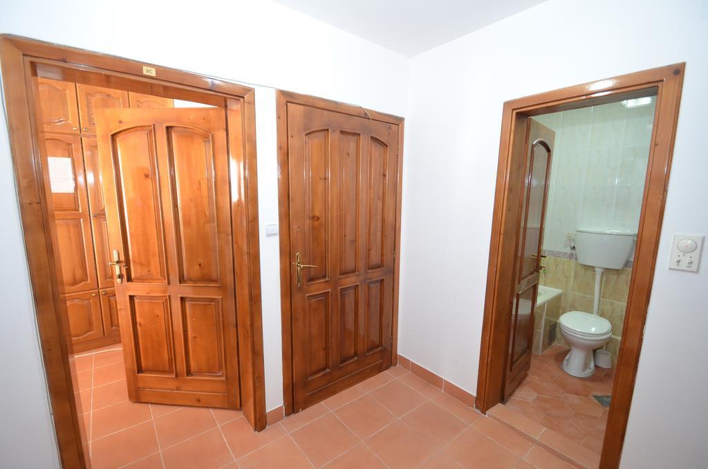 Guest House Villa Iva บุดวา ห้อง รูปภาพ