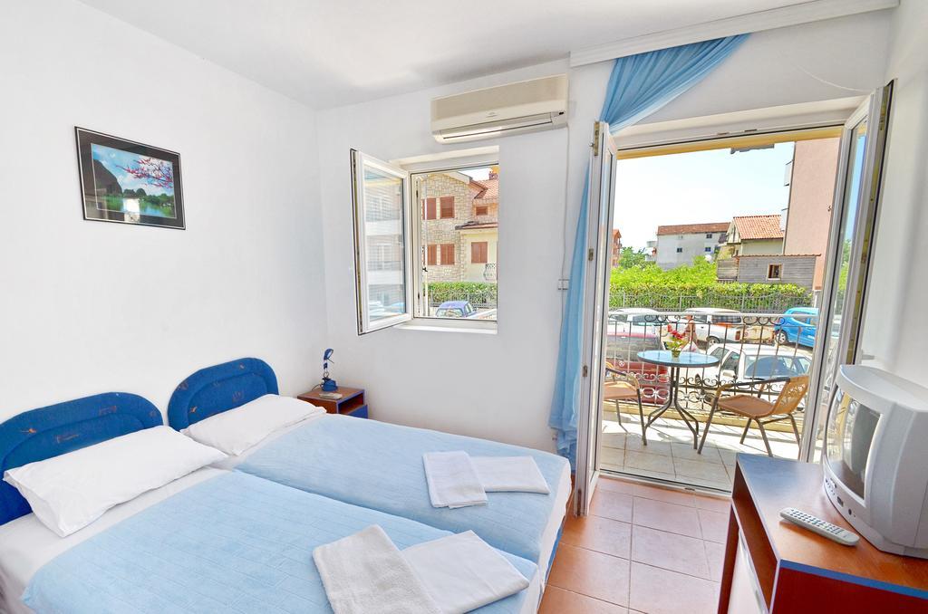 Guest House Villa Iva บุดวา ห้อง รูปภาพ