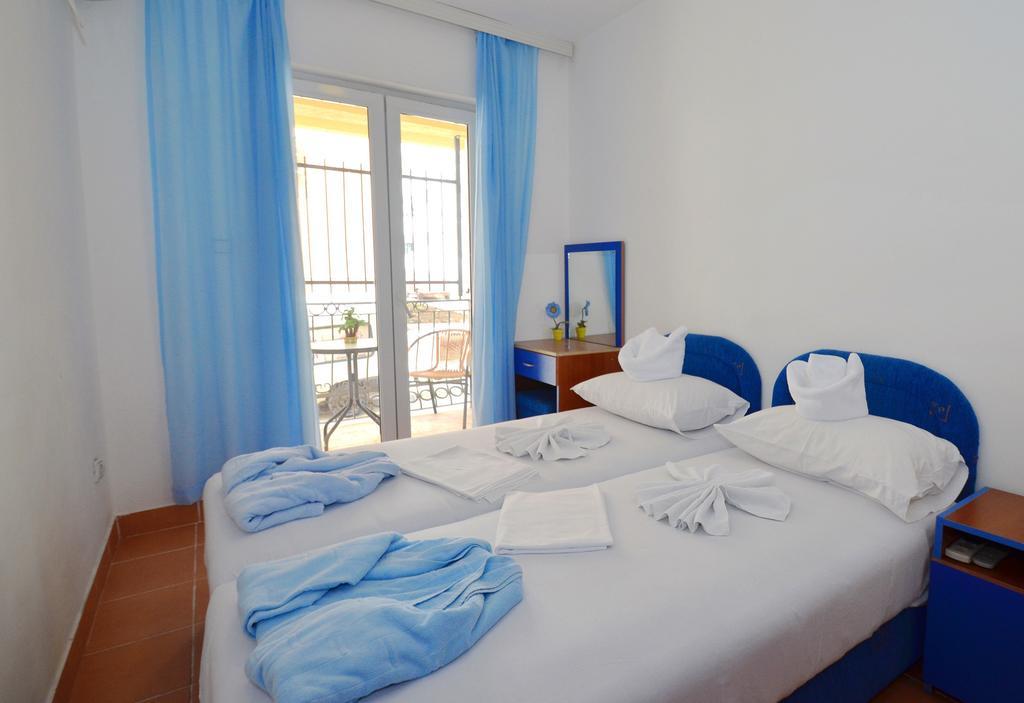 Guest House Villa Iva บุดวา ห้อง รูปภาพ