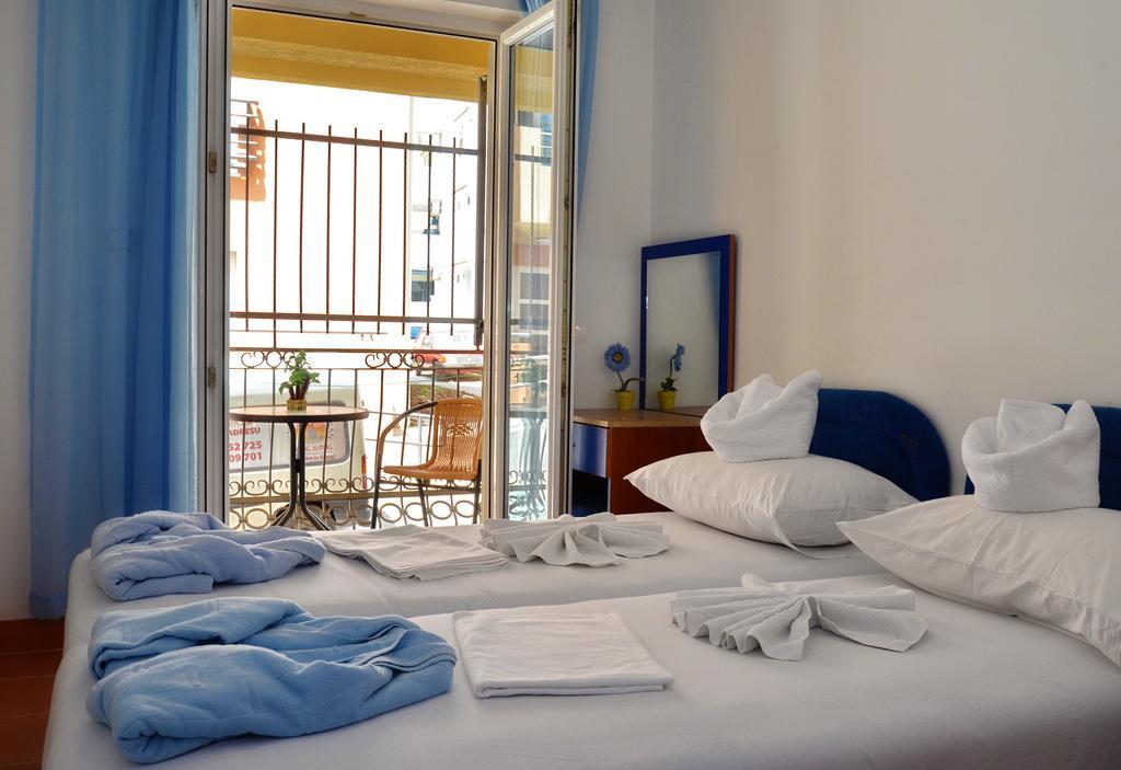 Guest House Villa Iva บุดวา ห้อง รูปภาพ