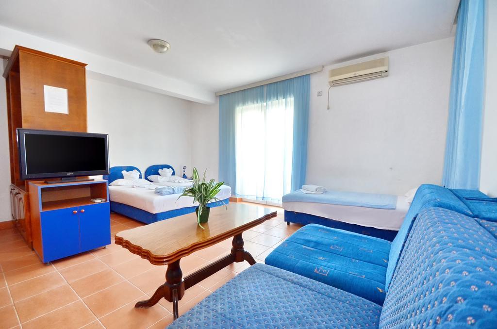 Guest House Villa Iva บุดวา ห้อง รูปภาพ