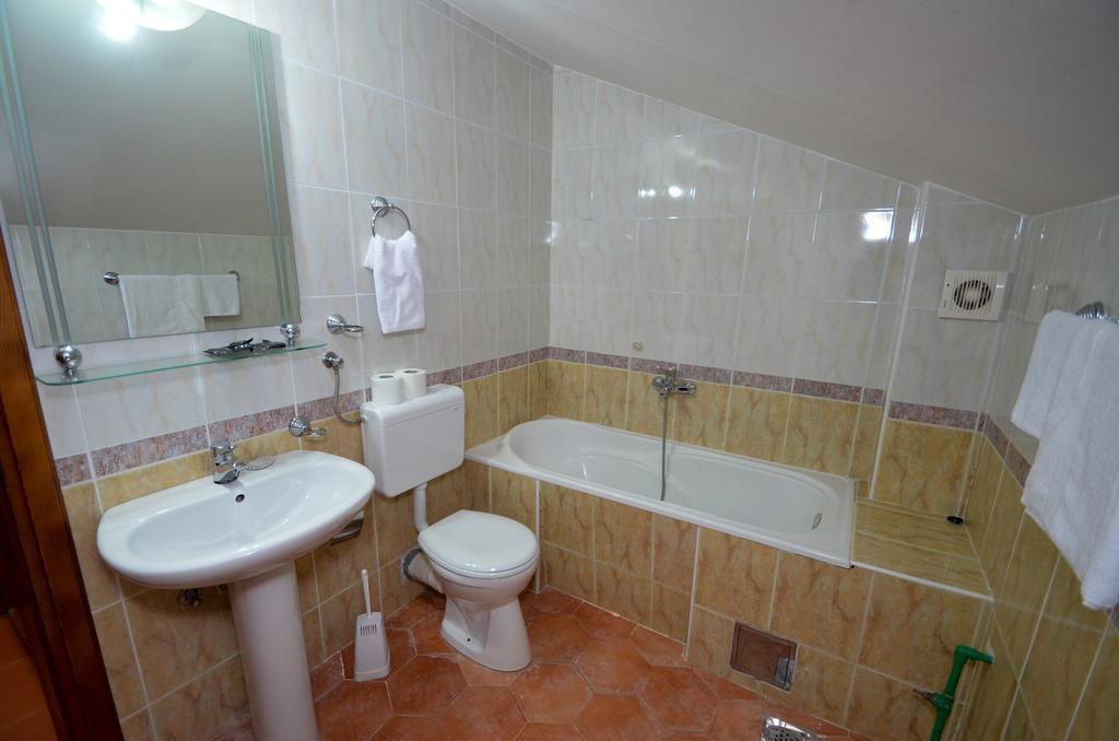 Guest House Villa Iva บุดวา ห้อง รูปภาพ