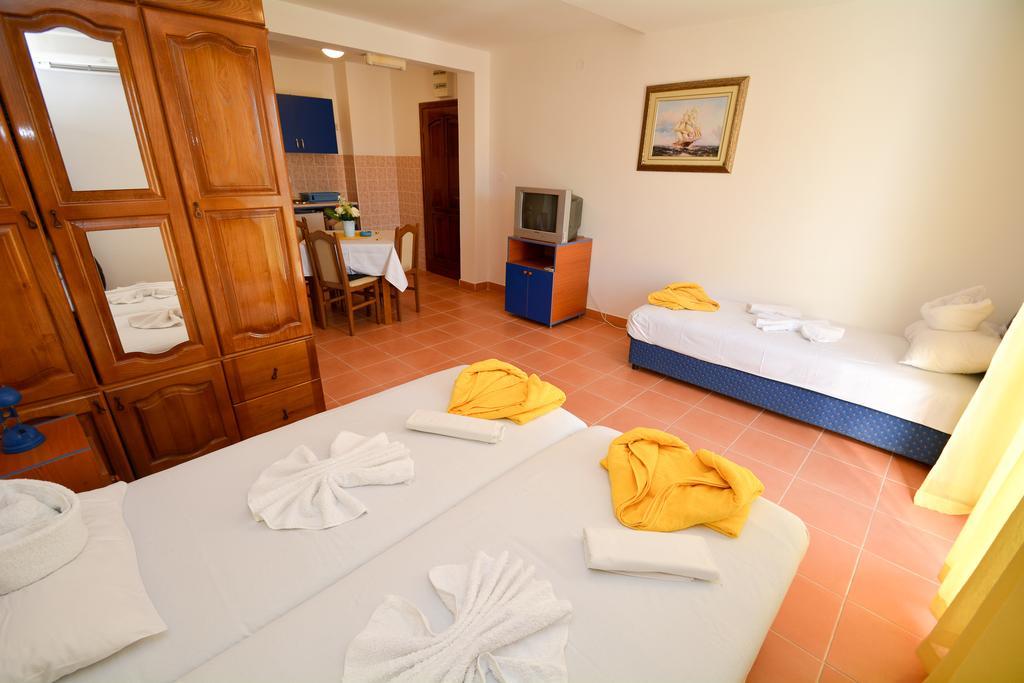 Guest House Villa Iva บุดวา ห้อง รูปภาพ